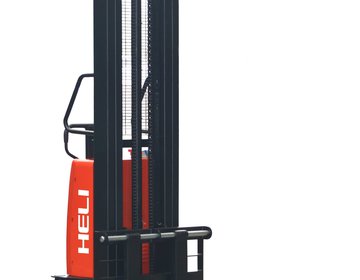 Semi-electric Stacker- Straddle – 2200-2650lbs