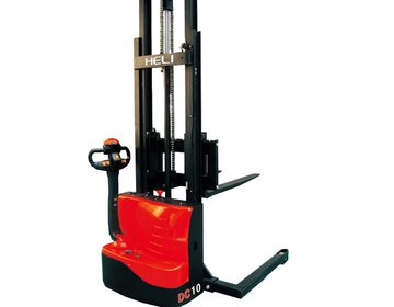 Electric Stacker – Straddle – 2200lbs