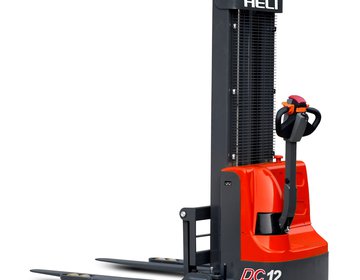 Electric Stacker – Straddle – 2650lbs